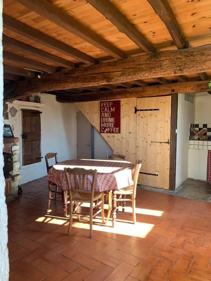 La Bugadiere Guest House Salles-sous-Bois